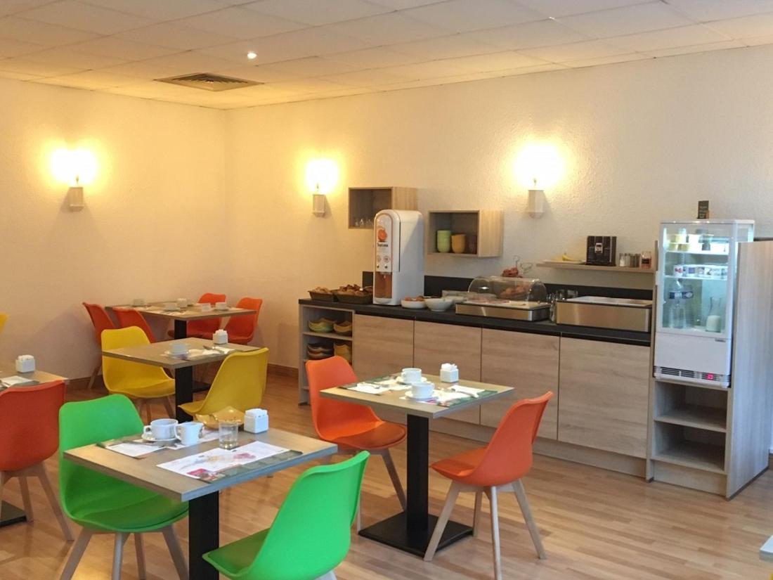 Hotel Le Progres Angers Exterior foto