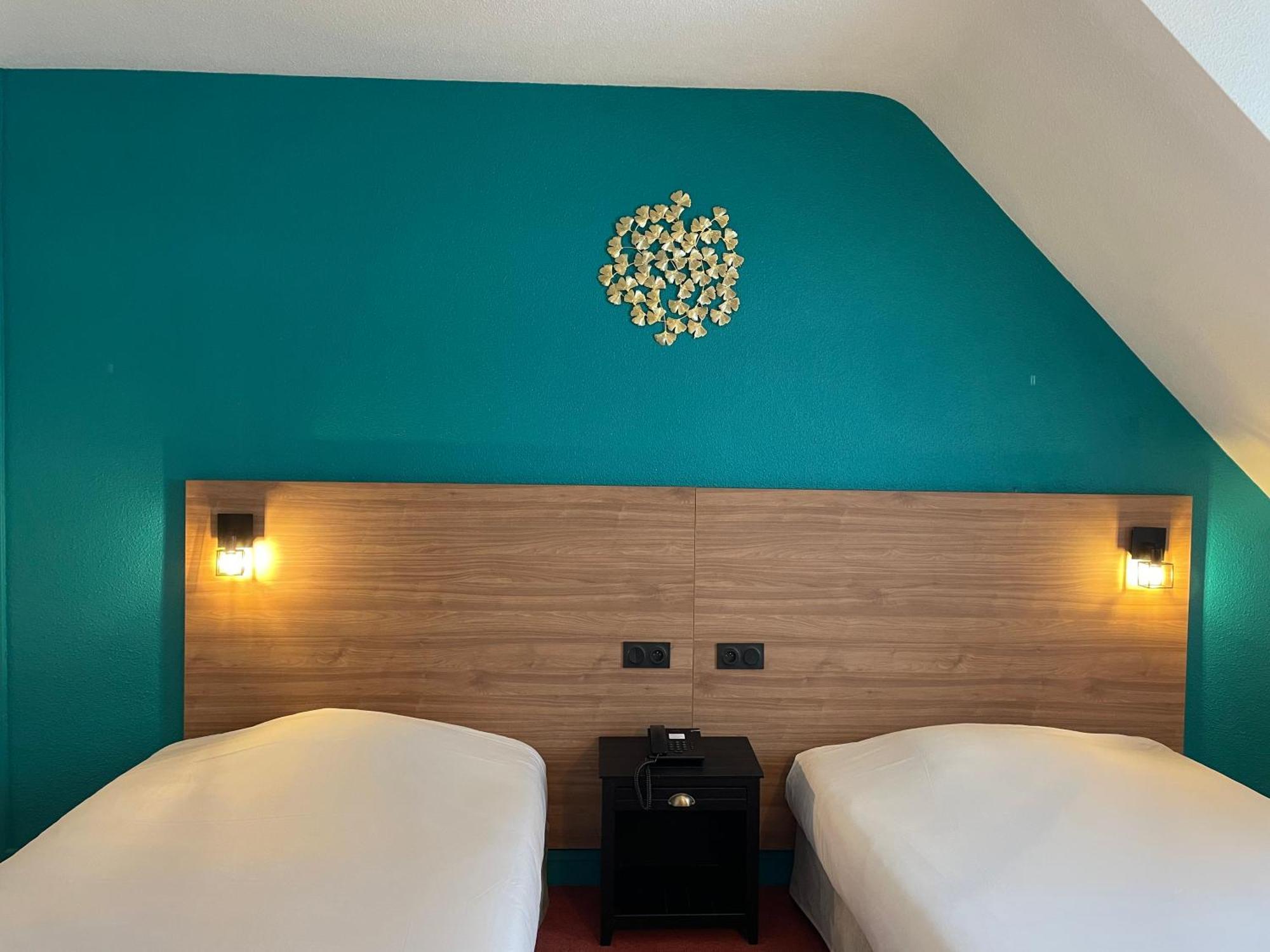 Hotel Le Progres Angers Exterior foto
