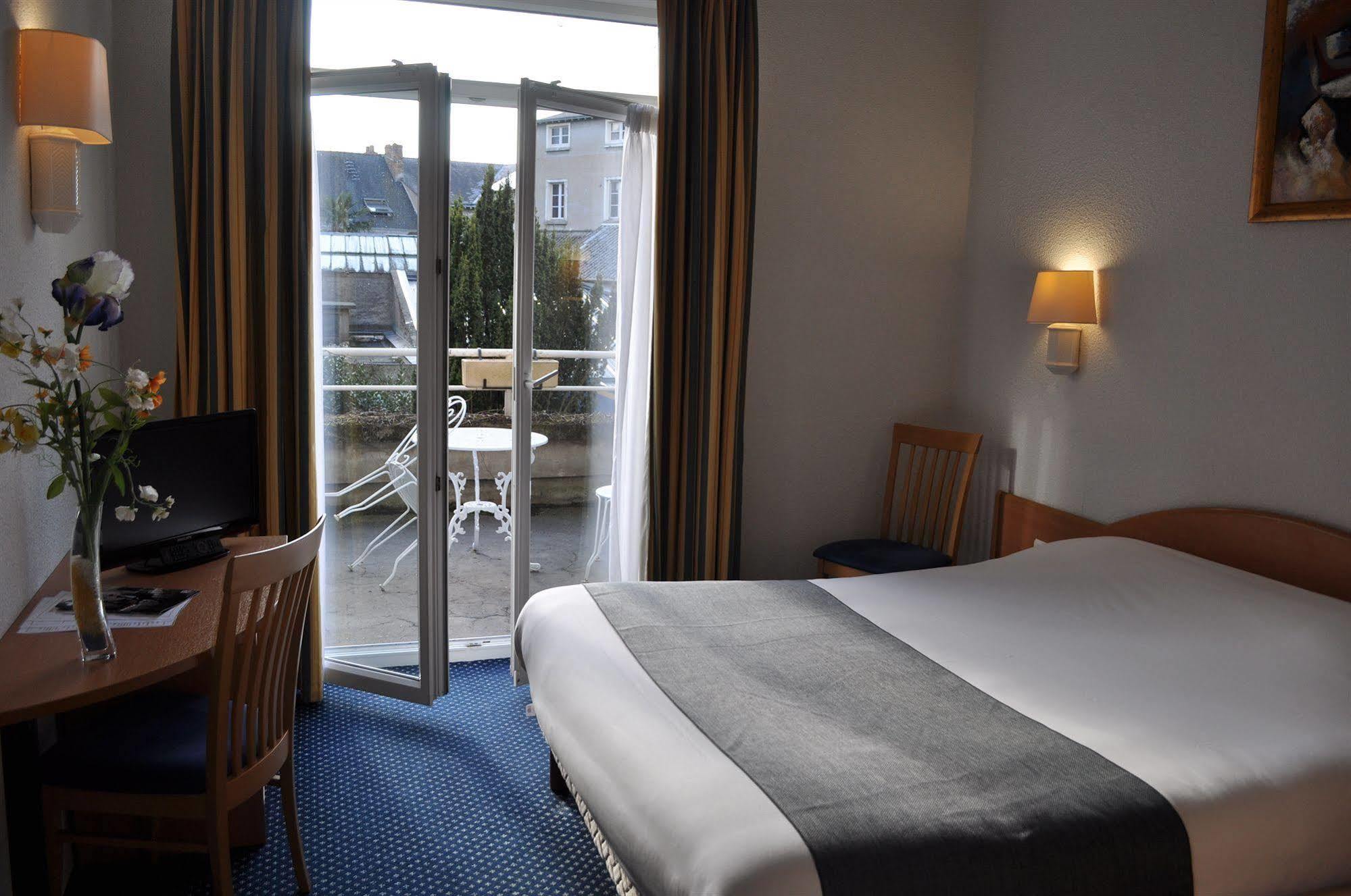 Hotel Le Progres Angers Exterior foto